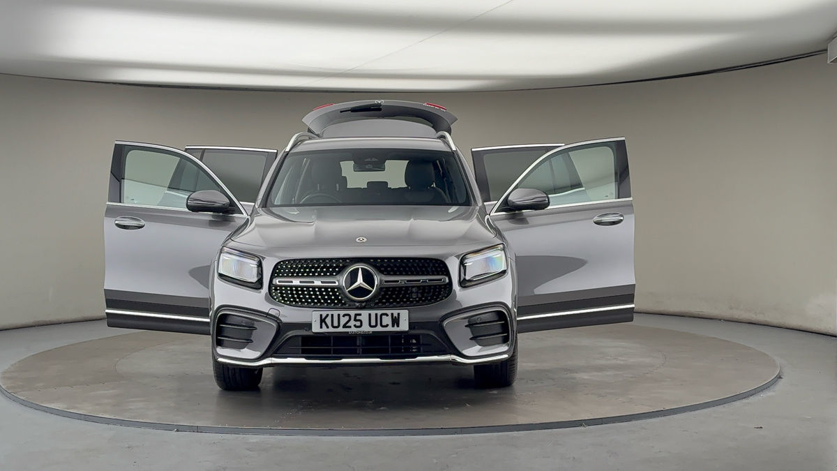More views of Mercedes-Benz GLB