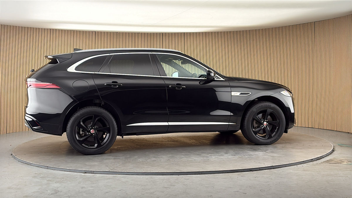 More views of Jaguar F-PACE