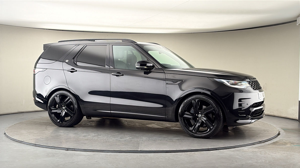 More views of Land Rover Discovery