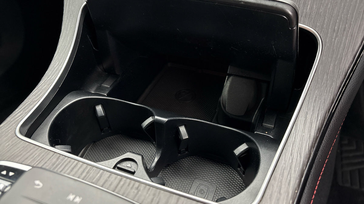 Mercedes-Benz GLC Image 29