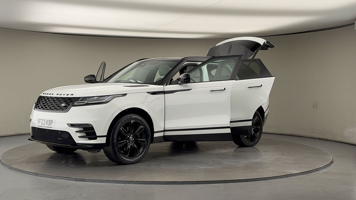 Land Rover Range Rover Velar Image 22