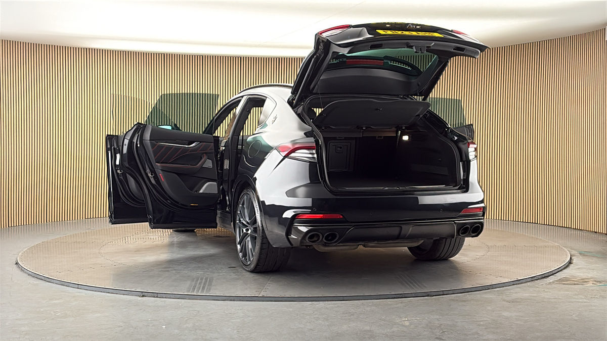 More views of Maserati Levante