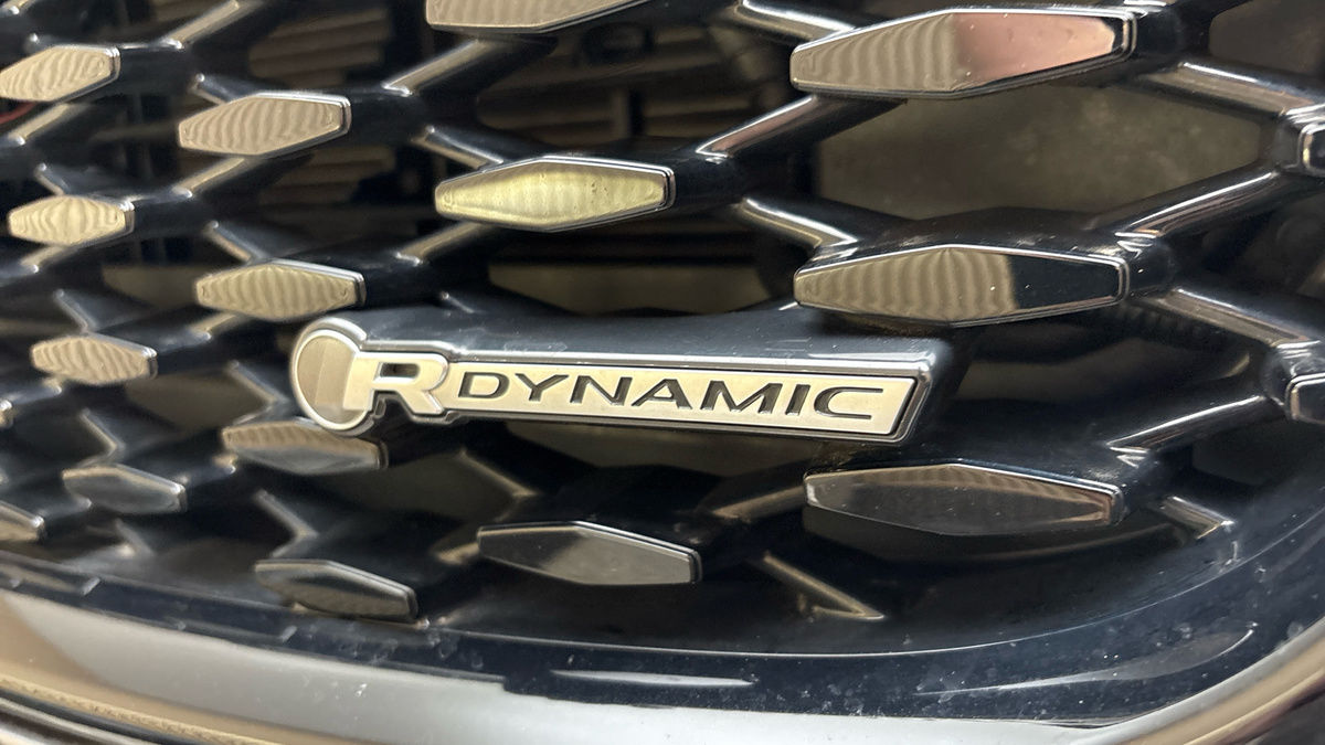 Jaguar F-PACE Image 35