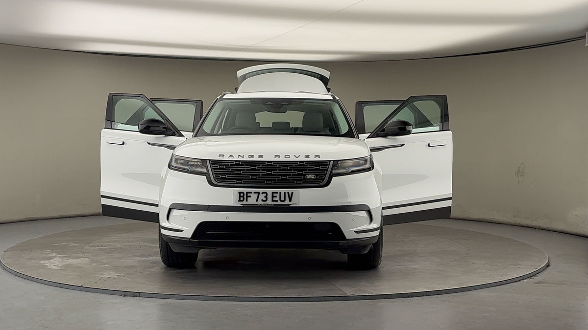 More views of Land Rover Range Rover Velar