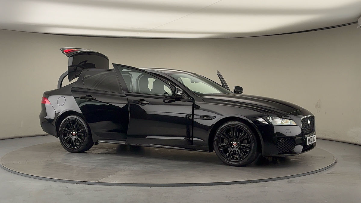 More views of Jaguar XF