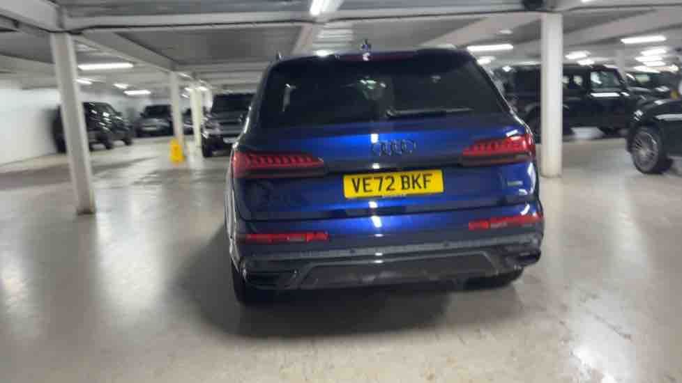 More views of Audi Q7