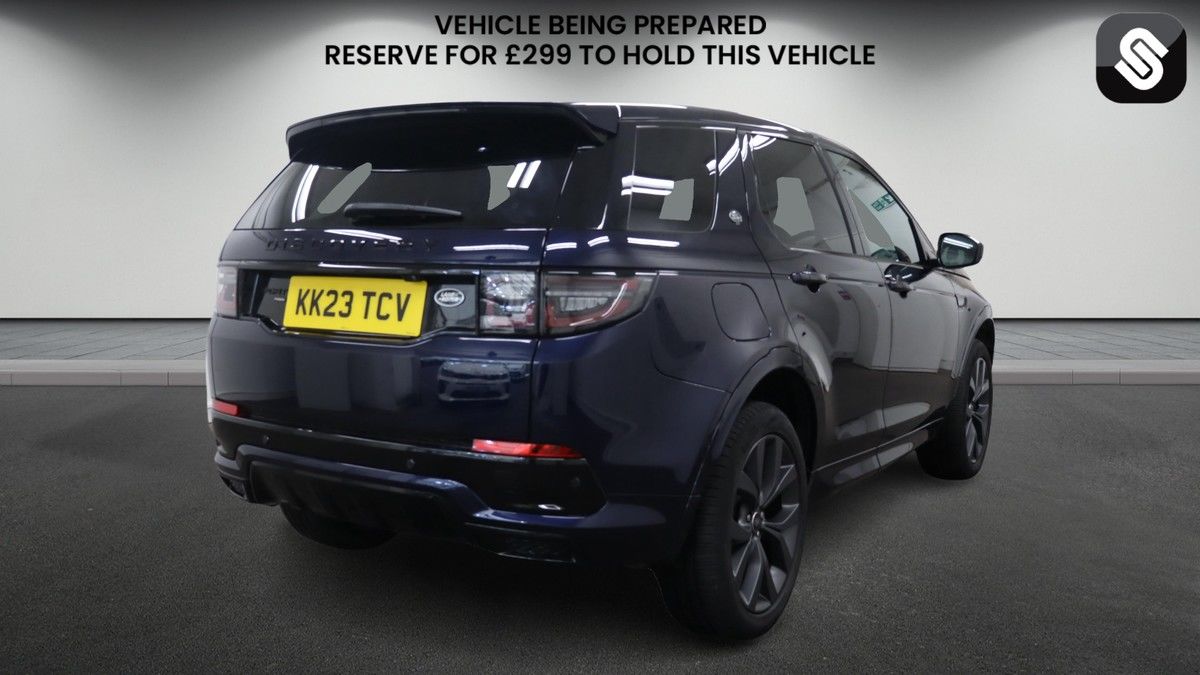 Land Rover Discovery Sport Image 4