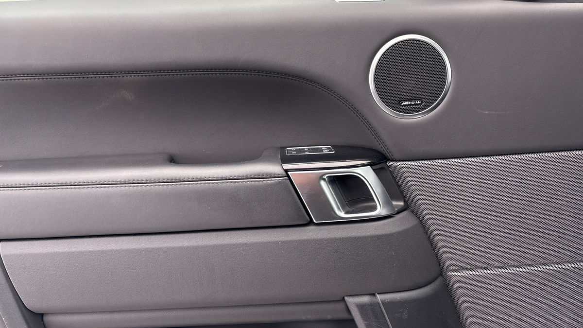 Land Rover Range Rover Sport Image 19