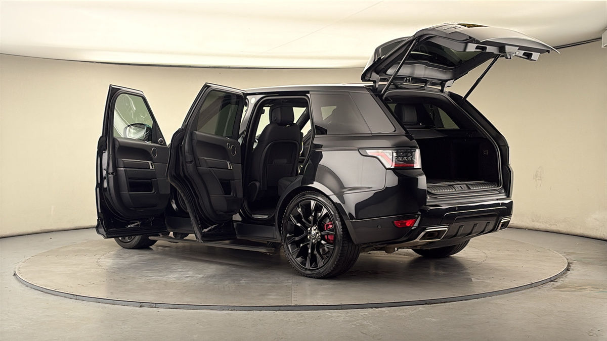 More views of Land Rover Range Rover Sport