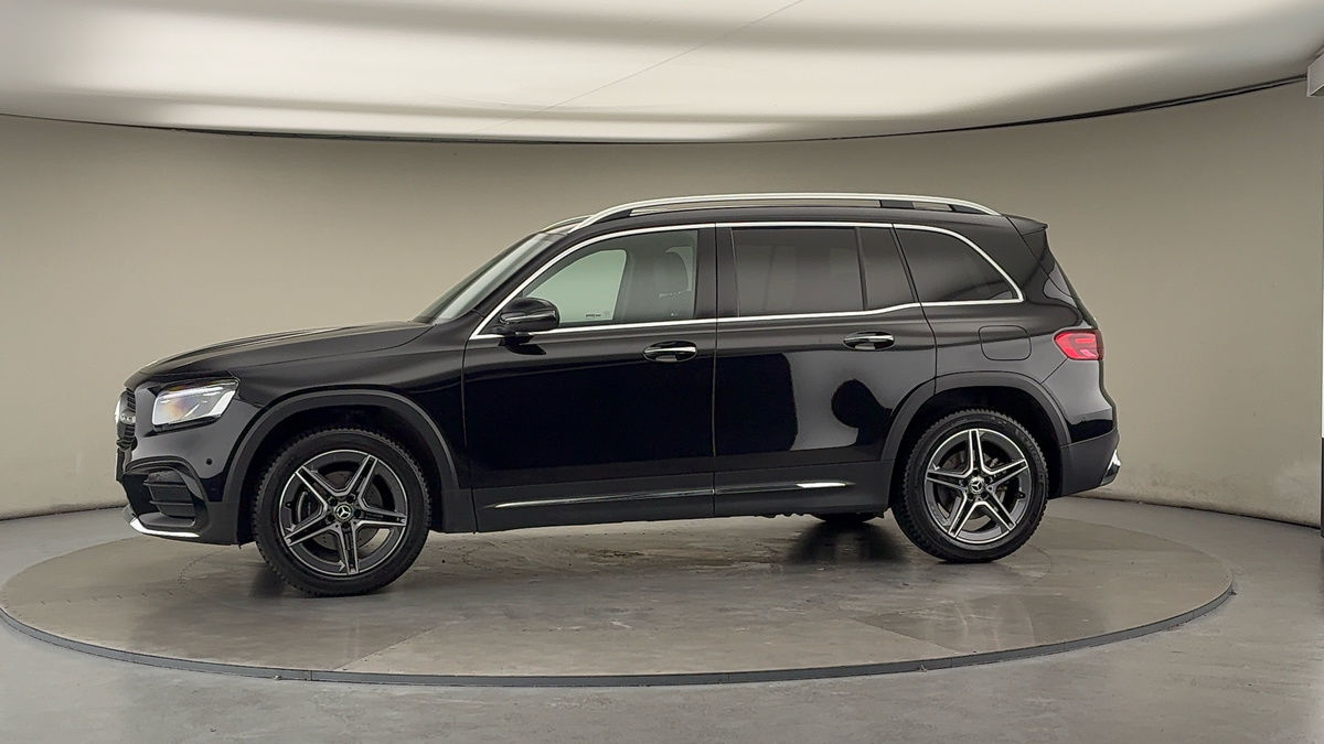 More views of Mercedes-Benz GLB