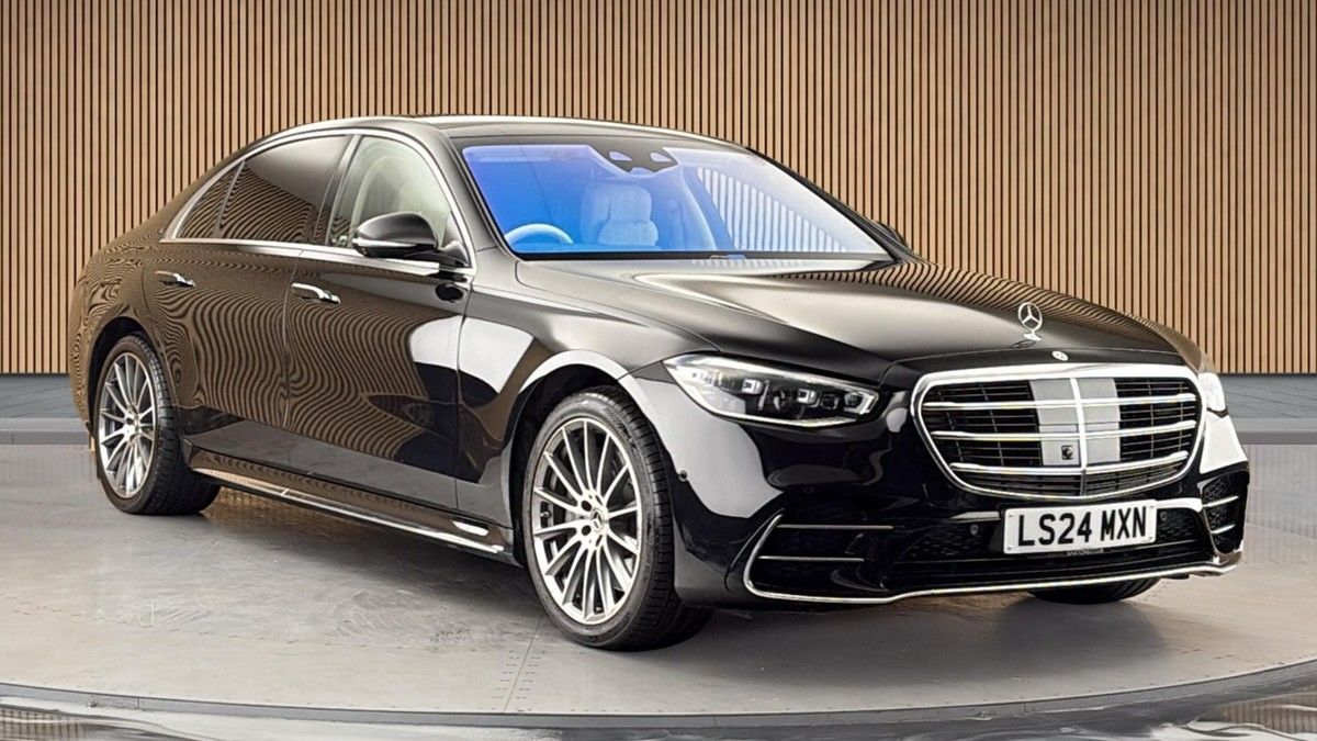 Mercedes-Benz S Class Sticky Header Image
