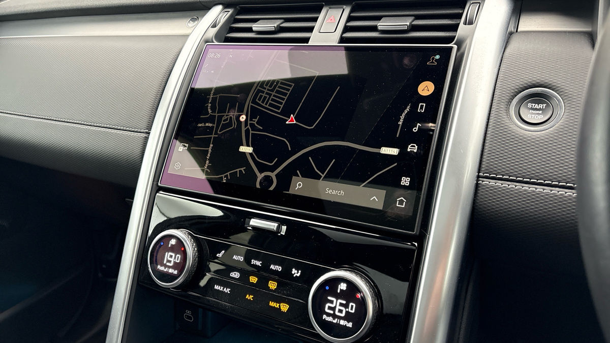 Land Rover Discovery Image 17