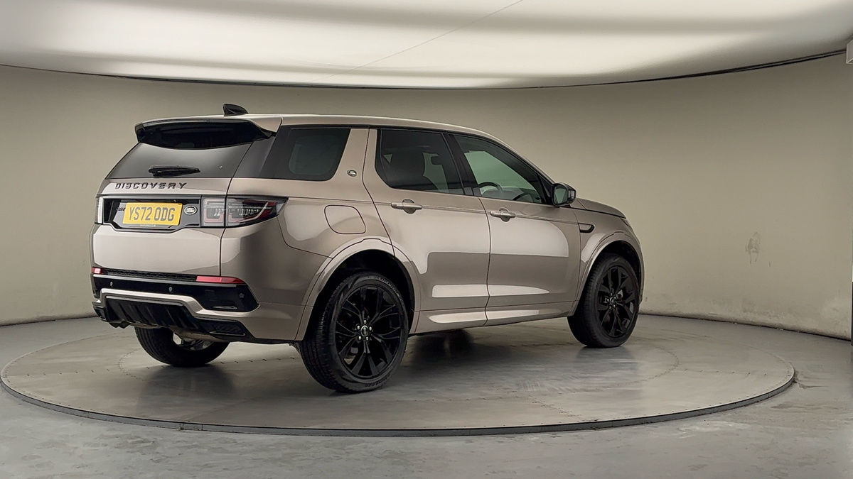 Land Rover Discovery Sport Image 21