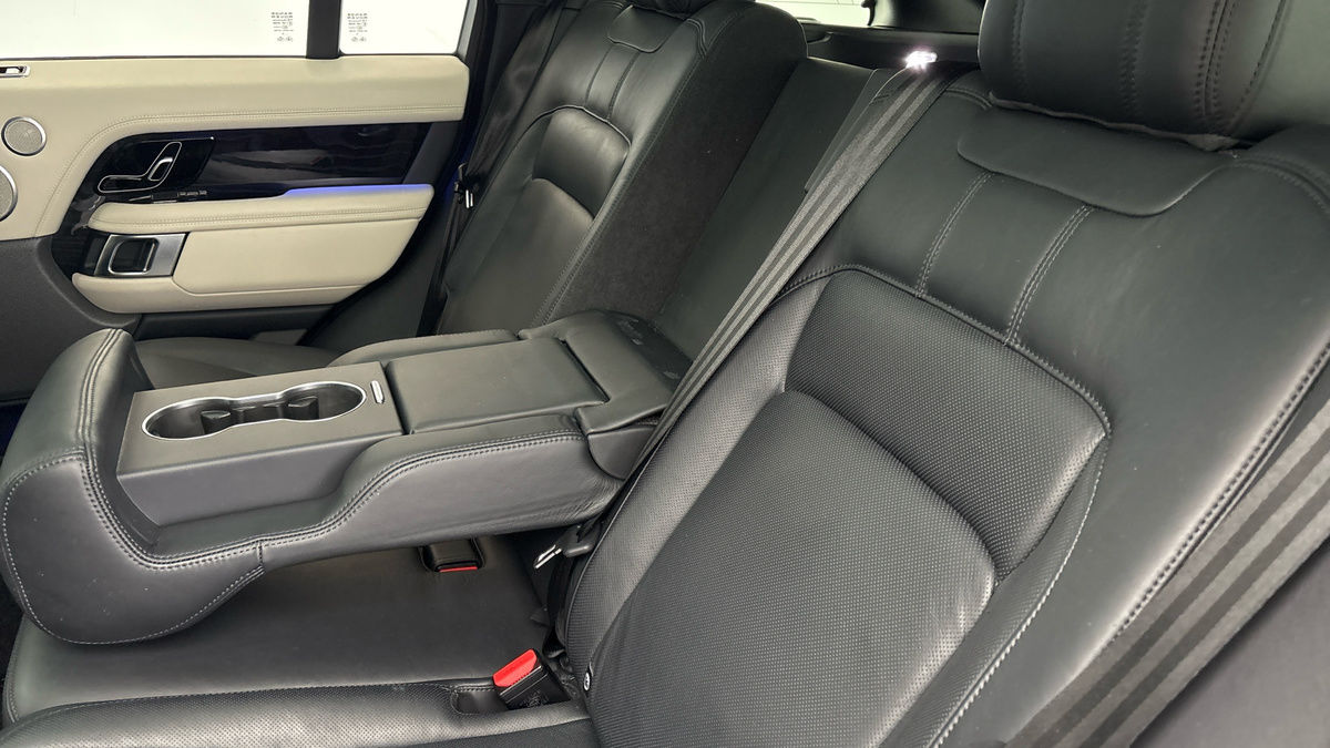 Land Rover Range Rover Image 9