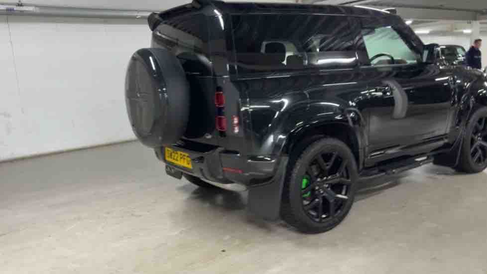 More views of Land Rover Defender 90