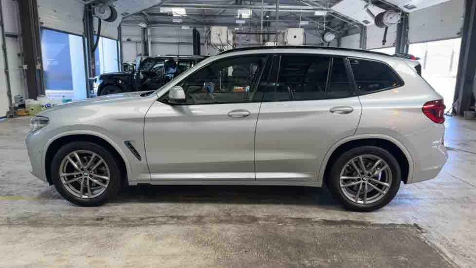 More views of BMW X3
