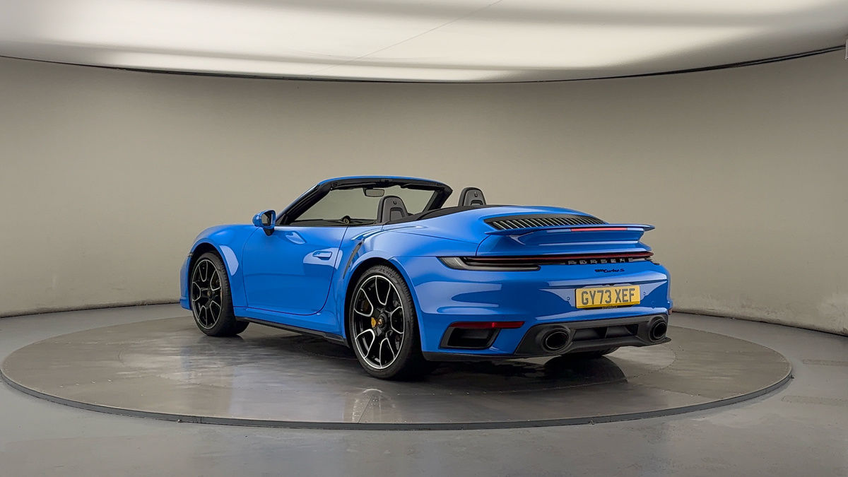 Porsche 911 Image 2