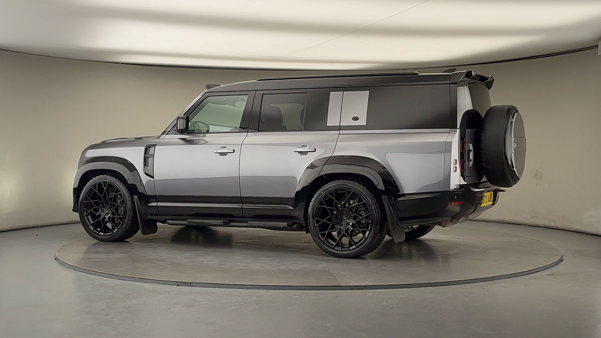 More views of Land Rover Defender 130