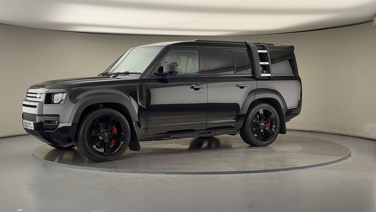 More views of Land Rover Defender 130