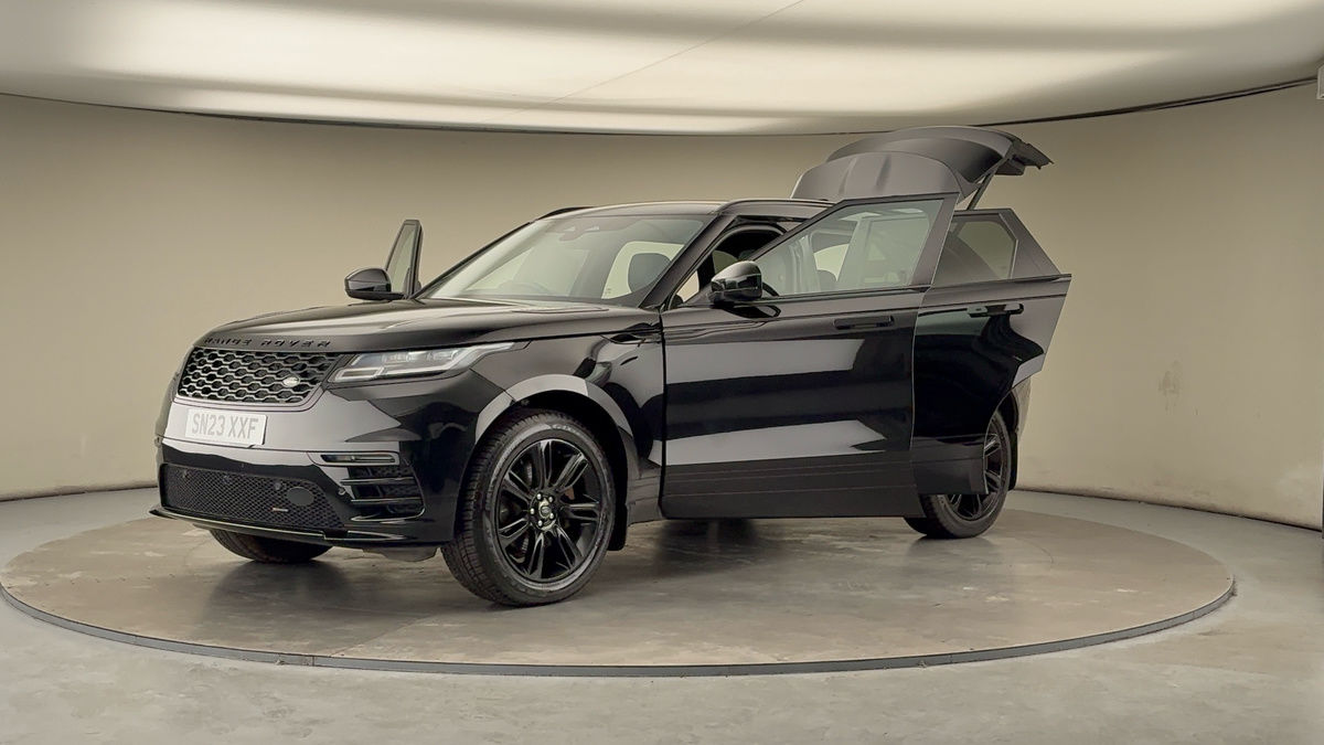 Land Rover Range Rover Velar Image 22