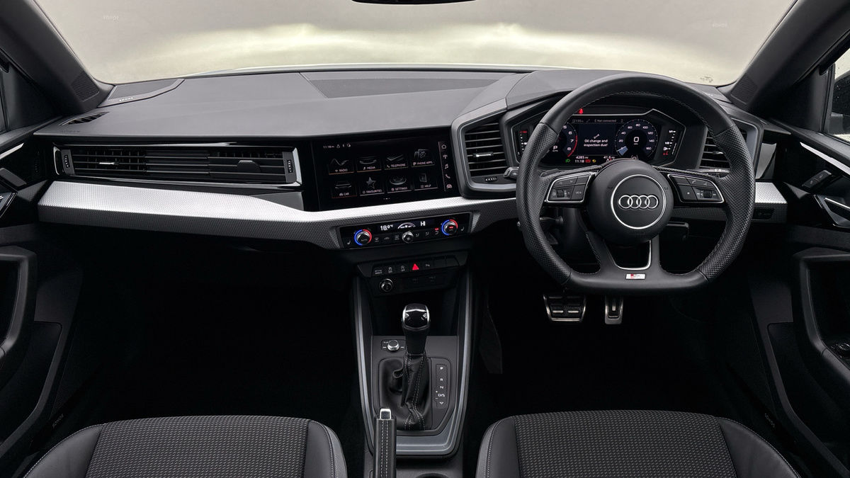 Audi A1 Image 12