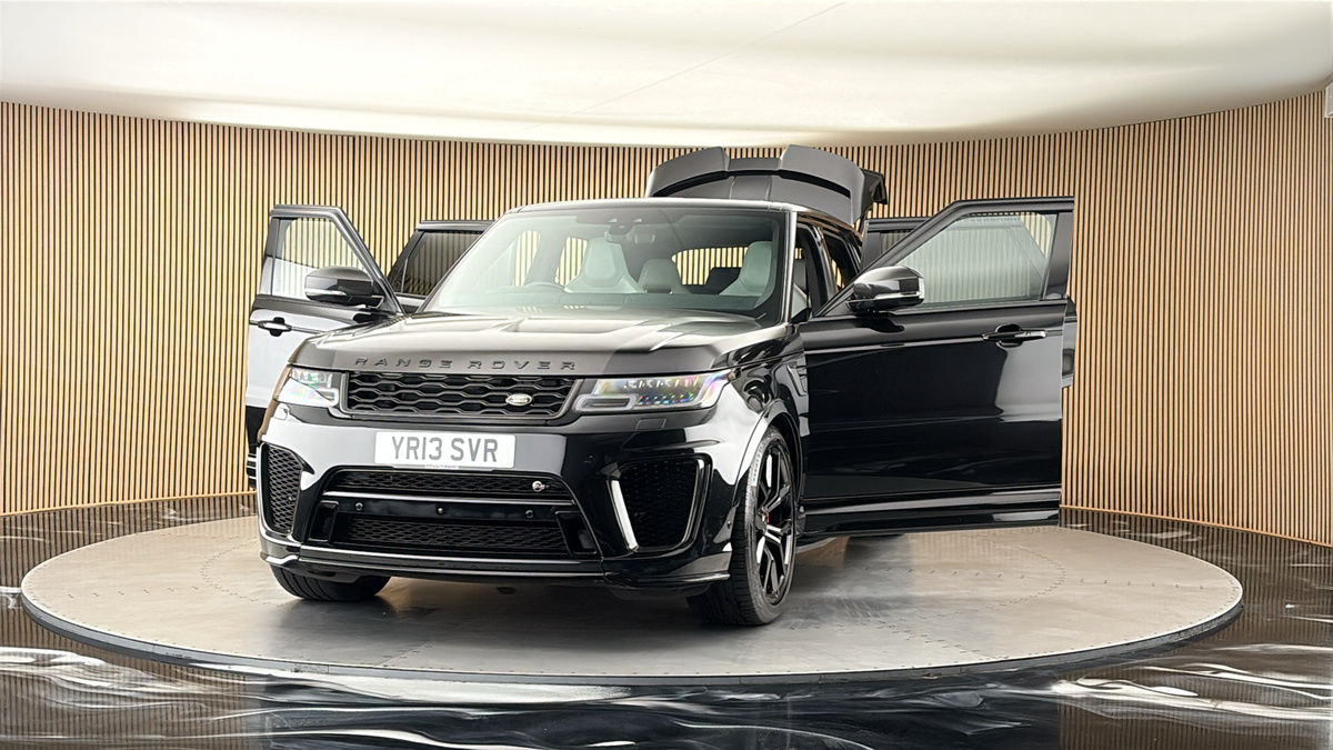 More views of Land Rover Range Rover Sport
