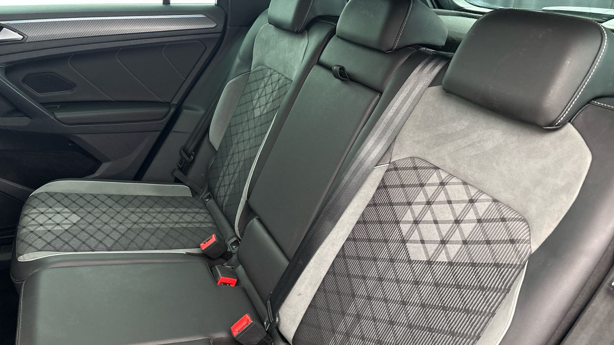 Volkswagen Tiguan Image 8