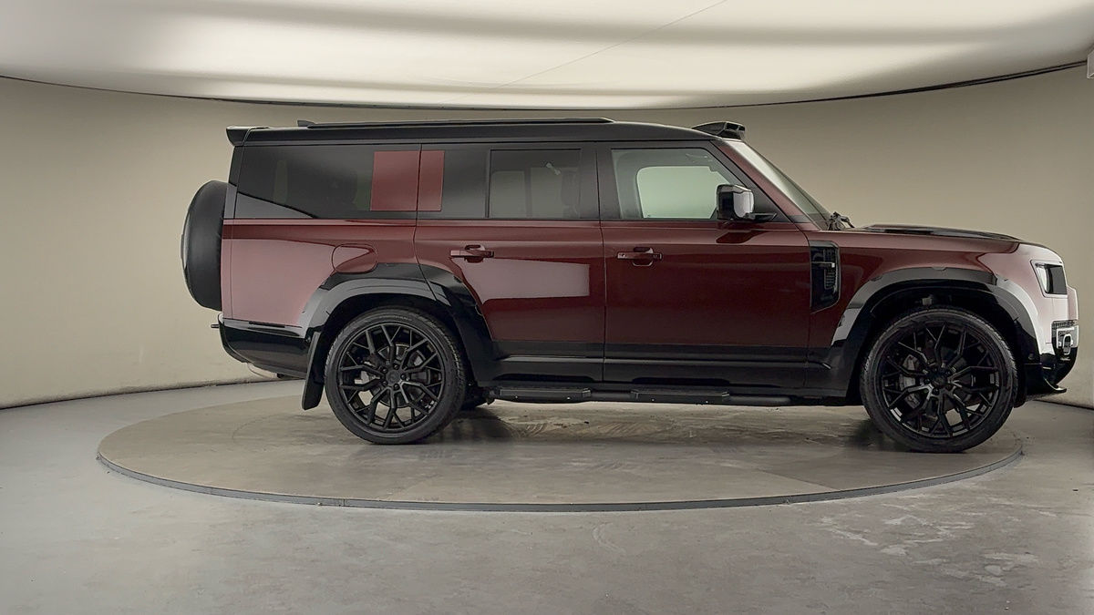 More views of Land Rover Defender 130