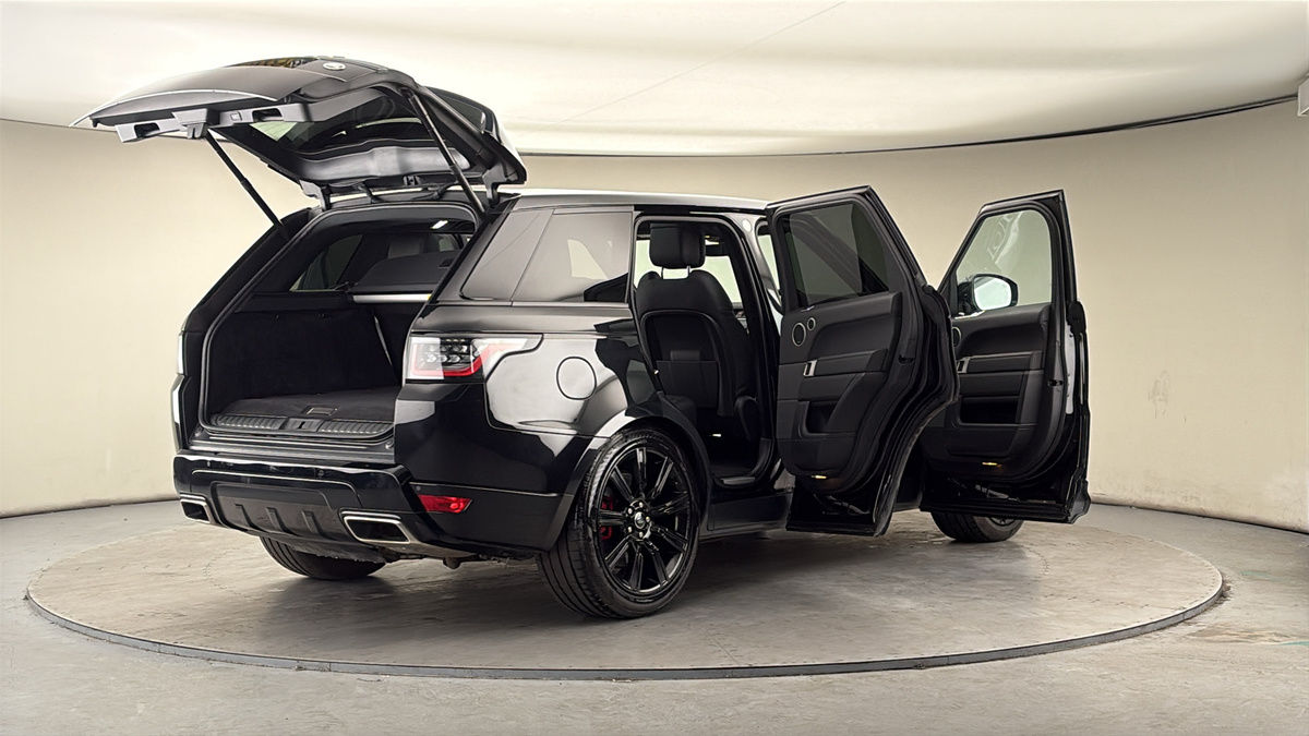 More views of Land Rover Range Rover Sport