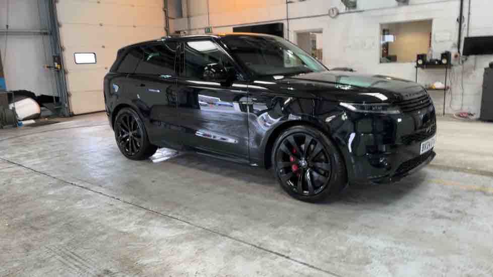 More views of Land Rover Range Rover Sport