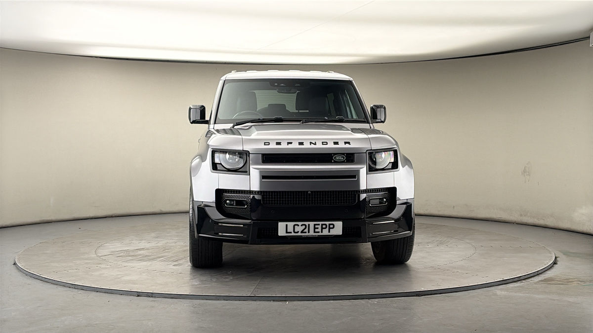 More views of Land Rover Defender 90