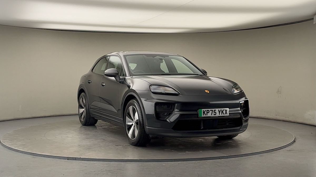 More views of Porsche Macan