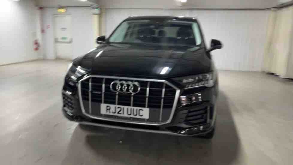More views of Audi Q7