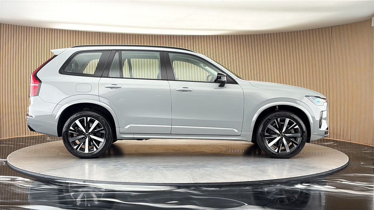 Volvo XC90 Image 16