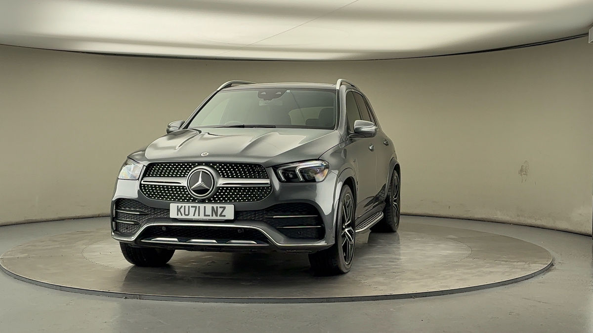 More views of Mercedes-Benz GLE