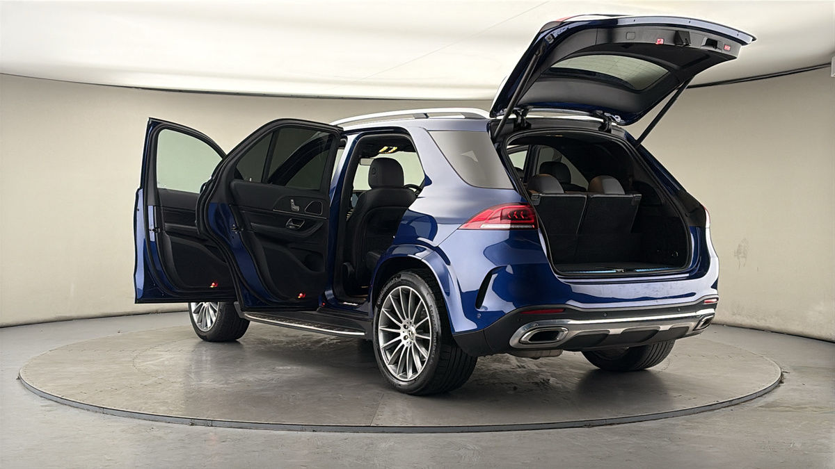 Mercedes-Benz GLE Image 23