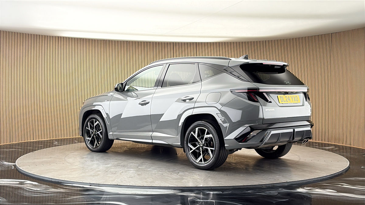 More views of Hyundai TUCSON