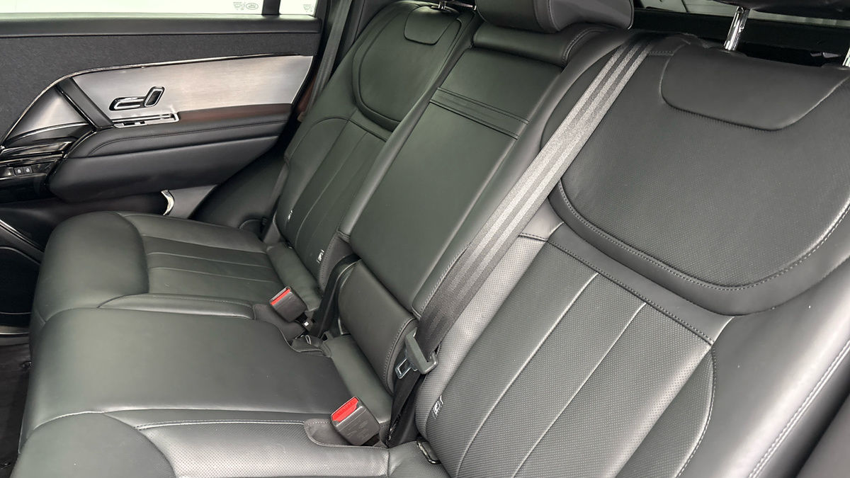 Land Rover Range Rover Sport Image 8