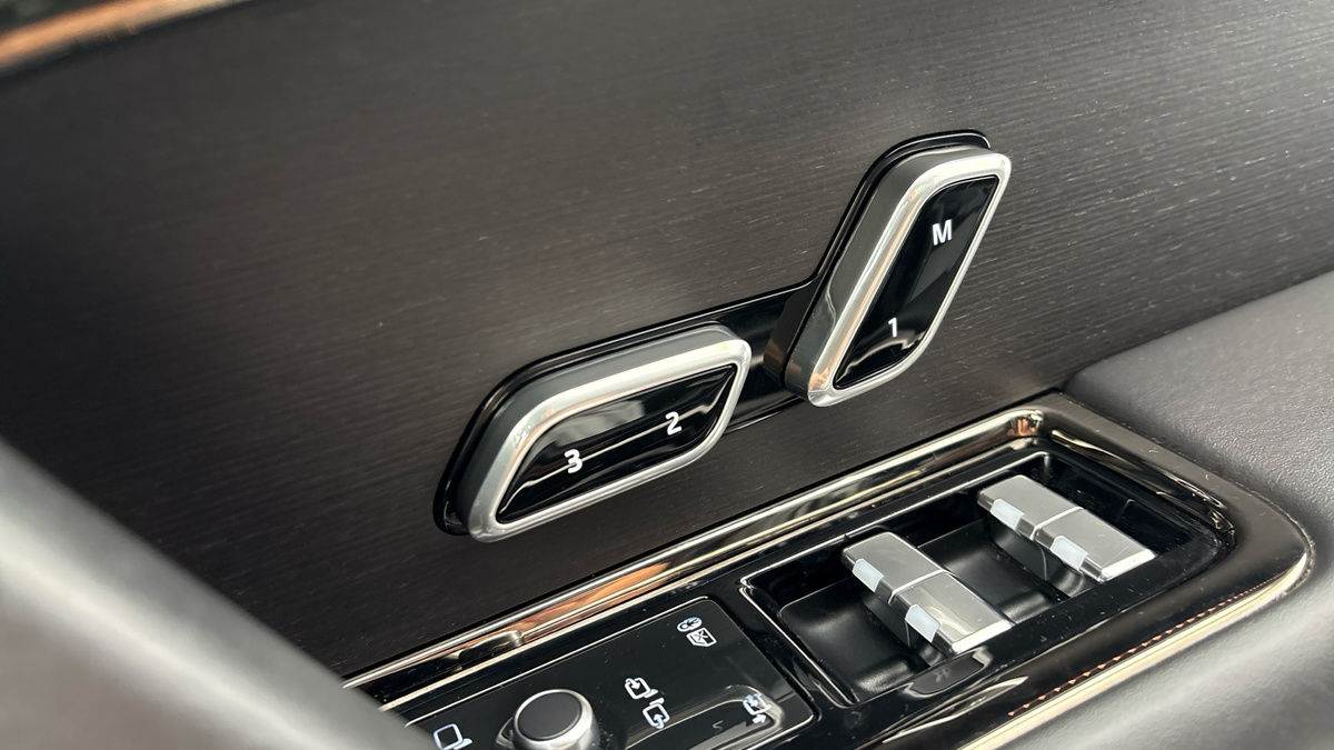 Land Rover Range Rover Sport Image 33
