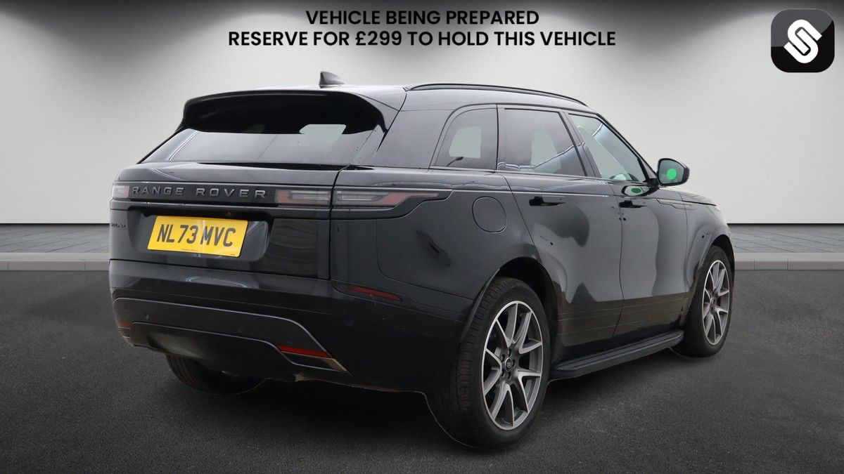 Land Rover Range Rover Velar Image 4
