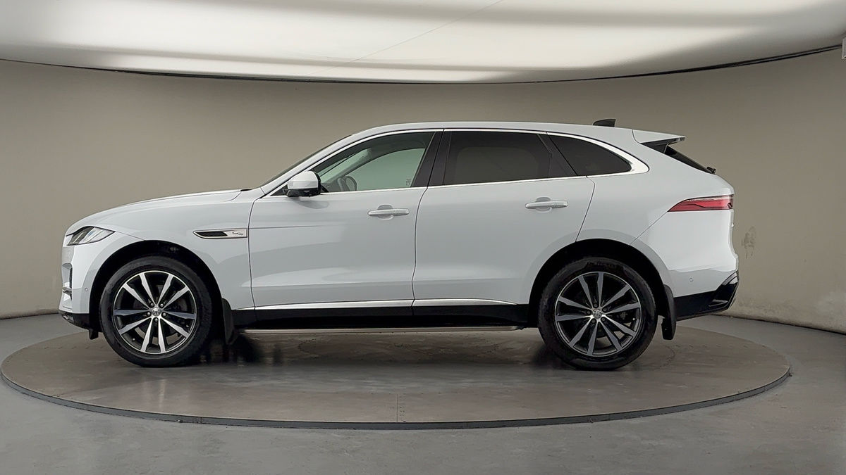 More views of Jaguar F-PACE