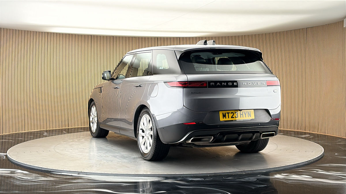 More views of Land Rover Range Rover Sport