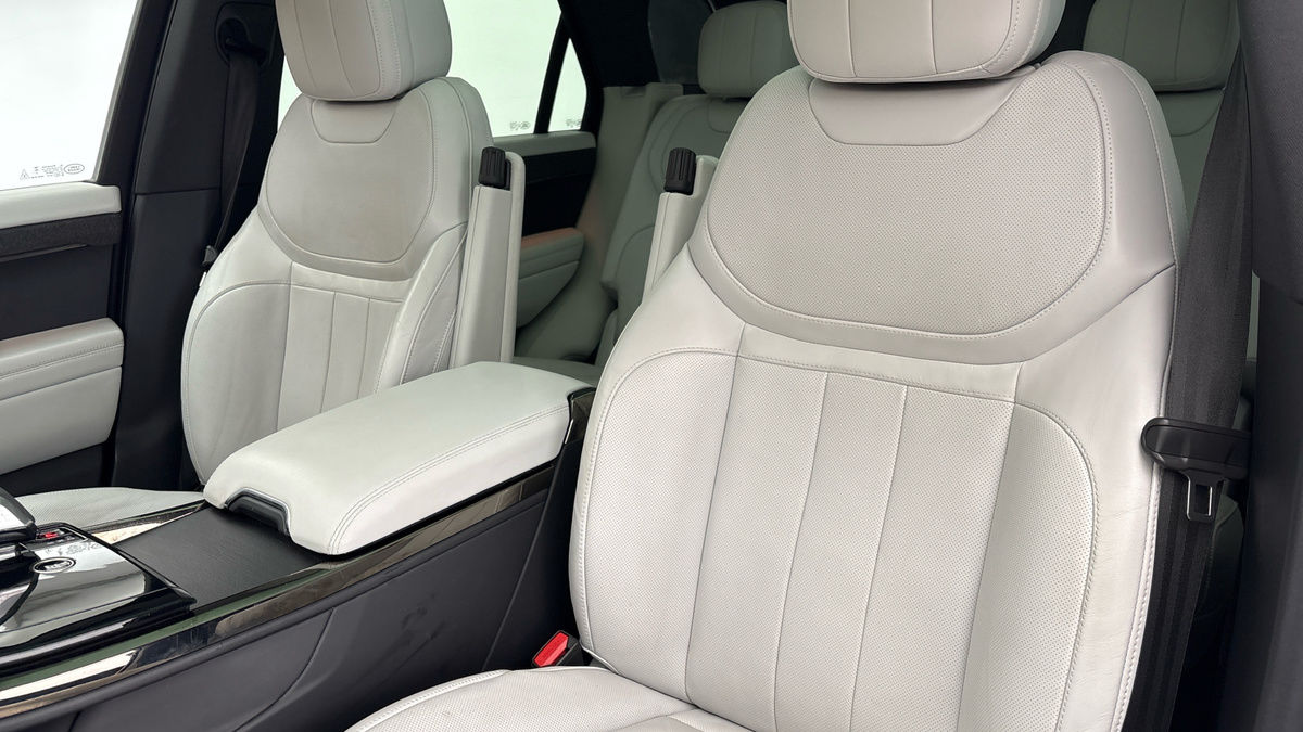 Land Rover Range Rover Sport Image 7