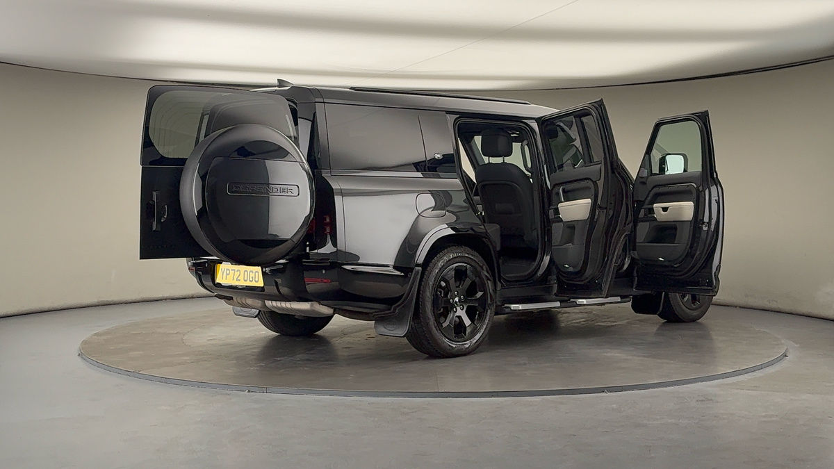 More views of Land Rover Defender 130
