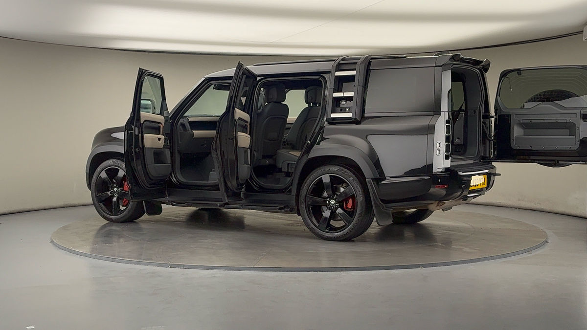 More views of Land Rover Defender 130