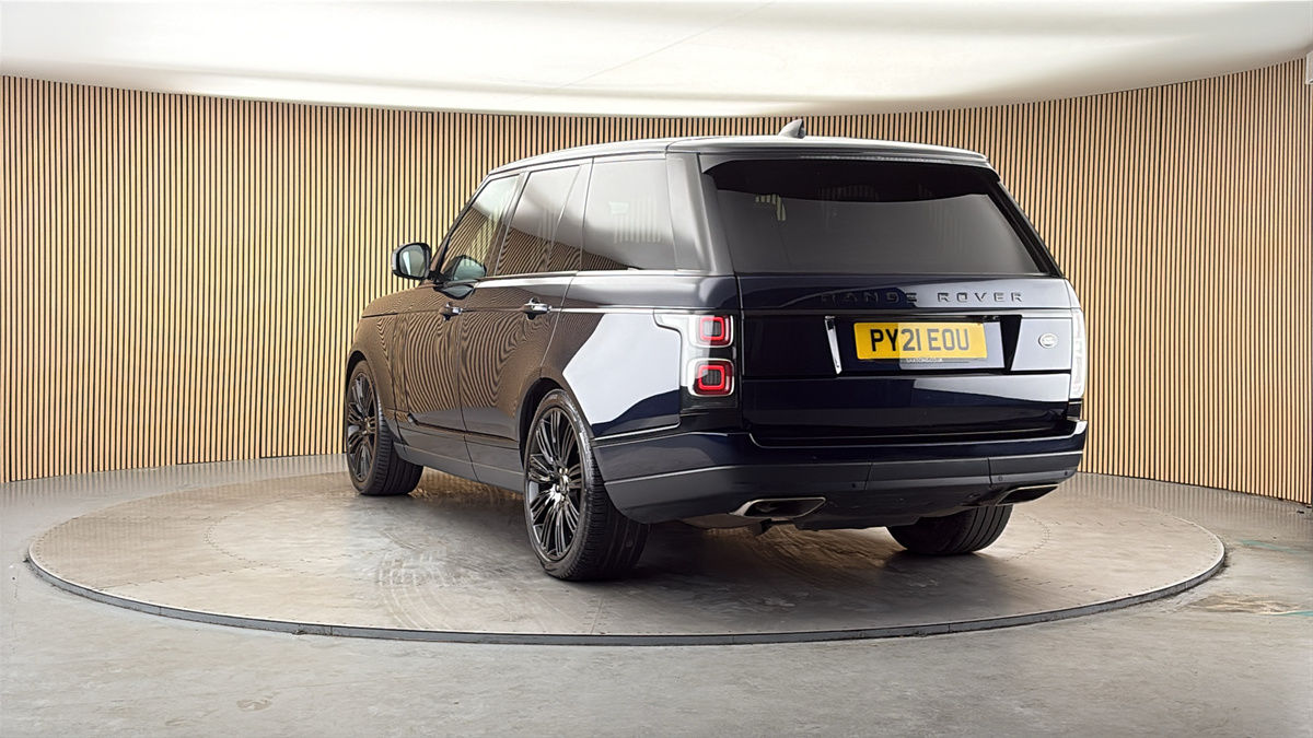 More views of Land Rover Range Rover