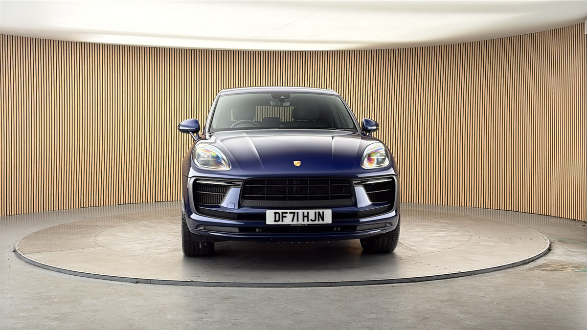 More views of Porsche Macan
