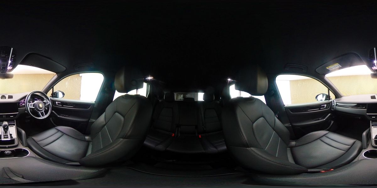 More views of Porsche Cayenne