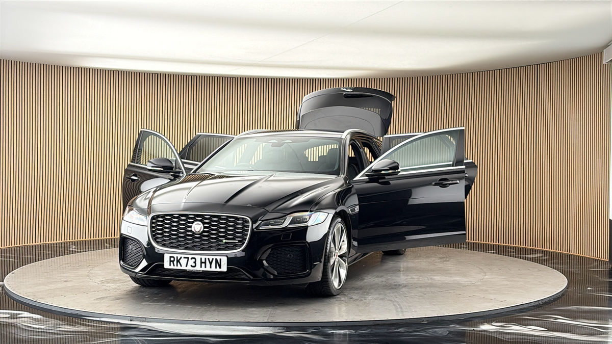 More views of Jaguar XF