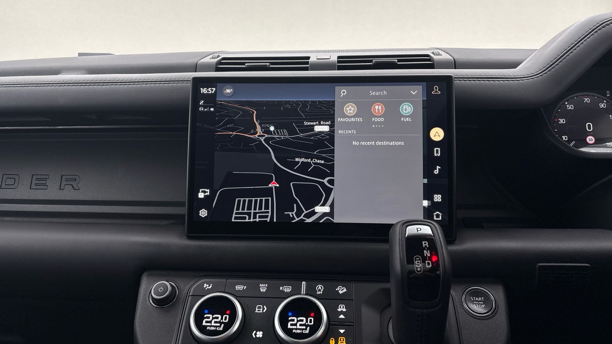 Land Rover Defender 110 Urban Image 17